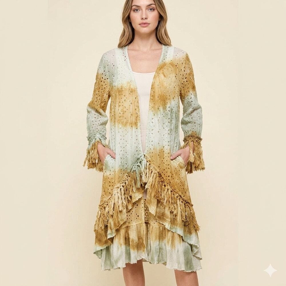 139-Tolani Collection Corton Eyelet Kimono size M NWT / PTPT 23”